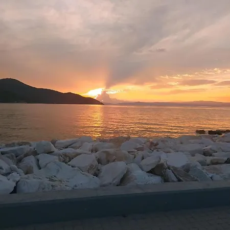 Lucy's House * Thassos