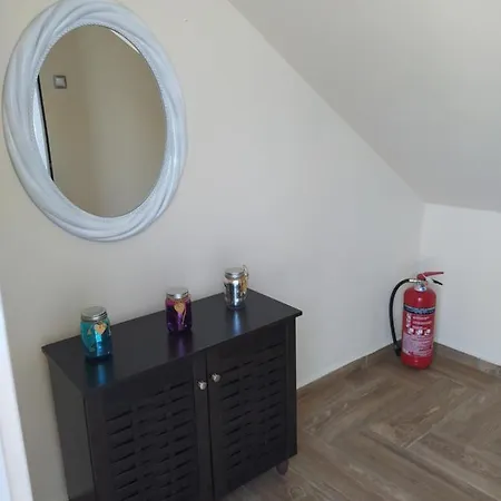 Lägenhet Lucy's House