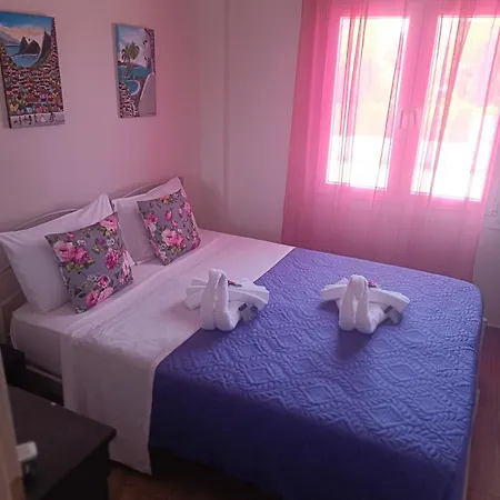 Lucy's House * Thassos