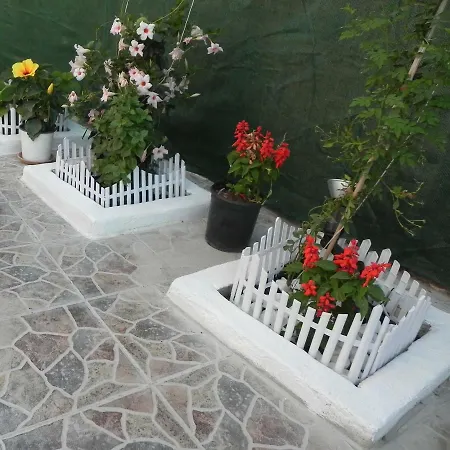 Lucy's House Lägenhet *