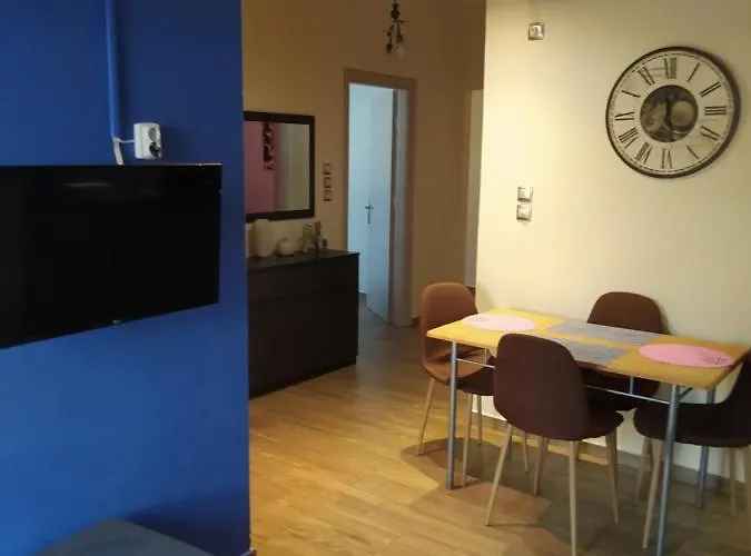 Daire Lucy's House *