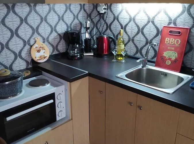 아파트 Lucy's House 리메나스