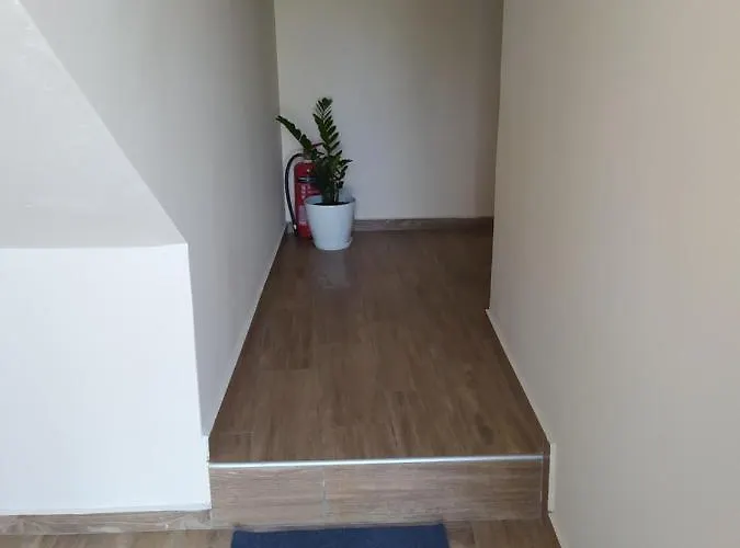 Lucy's House 아파트 리메나스